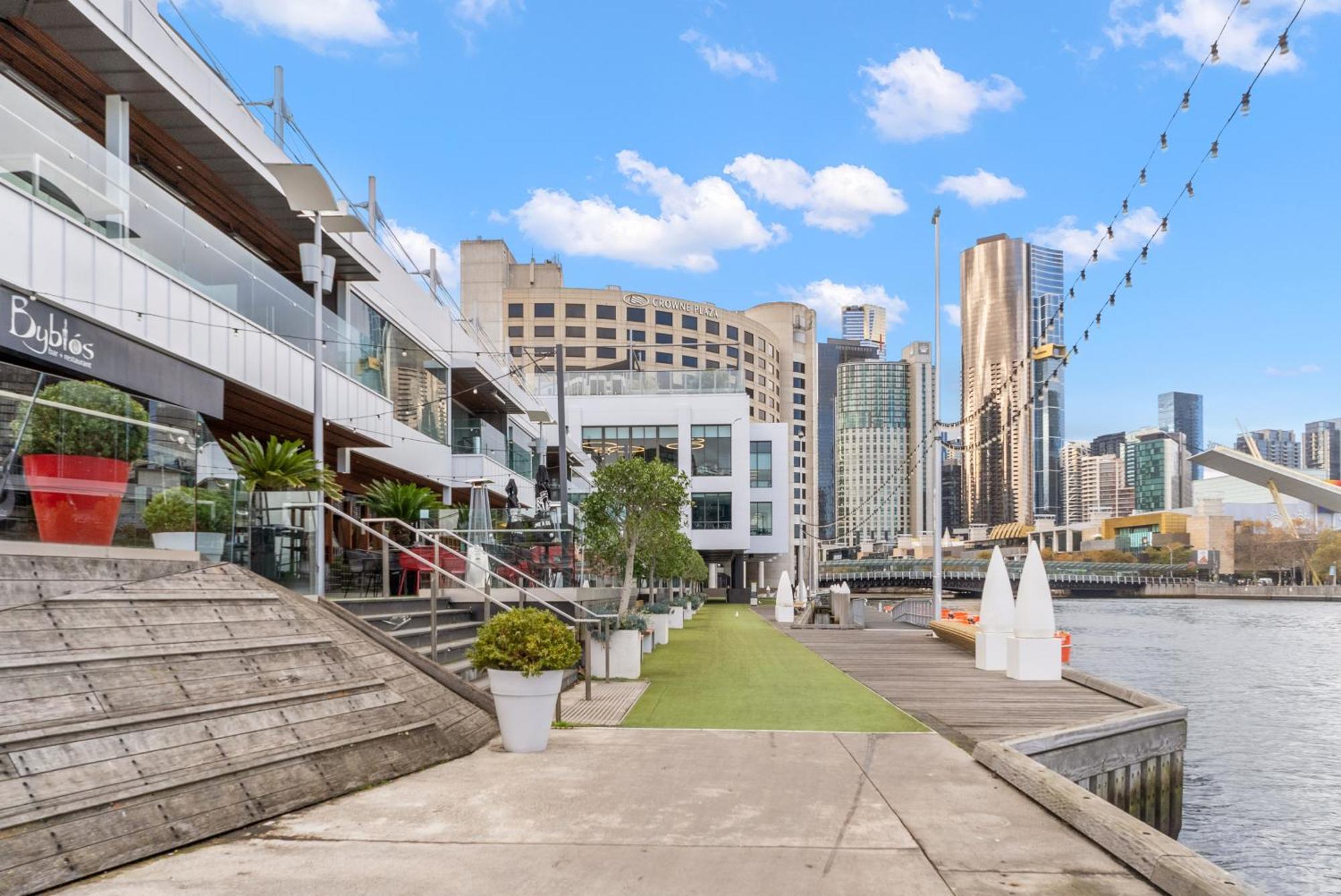 Resort Style Living Yarra Wharf Ville de Ville de Melbourne Extérieur photo
